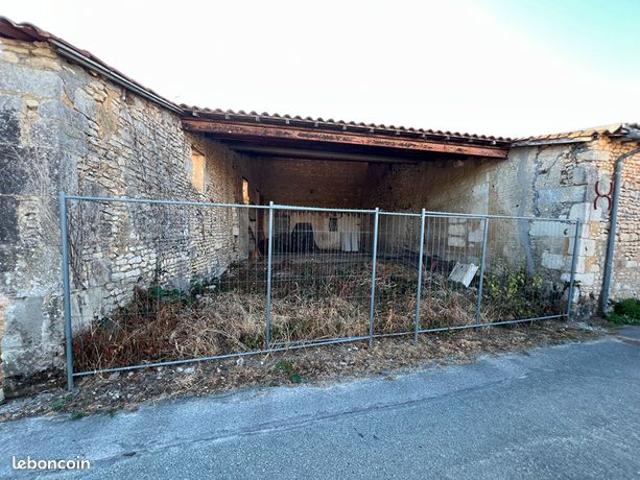 Maison vente à Saintes, Chaniers