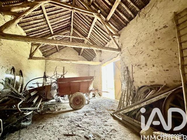 Maison vente à Fontainebleau, Chaintreaux