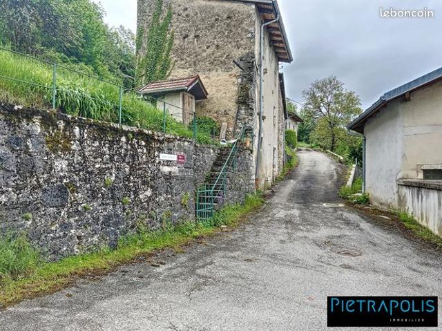 Maison vente à Nantua, Labalme