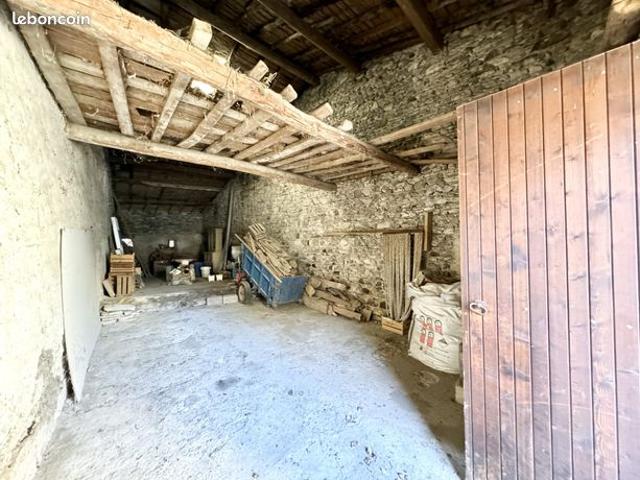 Maison vente à Chauriat, Puy-de-Dôme