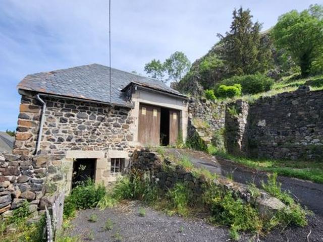Maison vente à Mauriac, Apchon