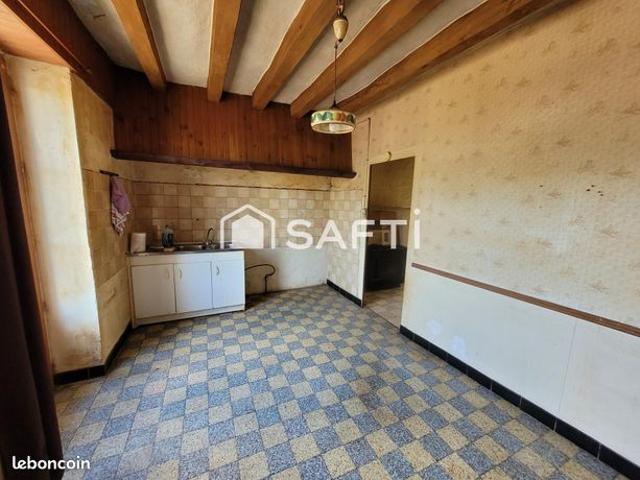 Maison vente à Loches, Chambon