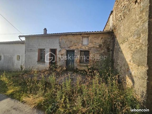 Maison vente à Bressuire, L'absie