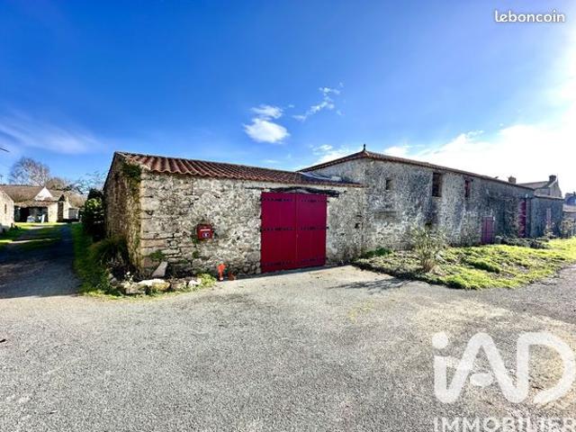 Maison vente à La Roche-sur-Yon, Beaufou