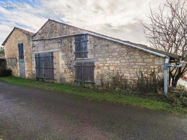 Maison vente à Poitiers, Lavoux