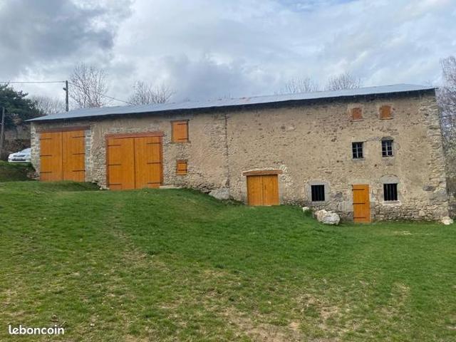 Maison vente à Ambert, Sainte-catherine