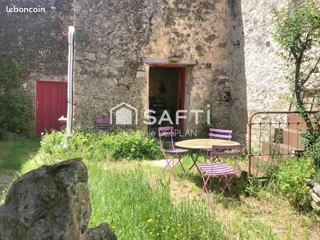 Maison vente à Millau, Cornus