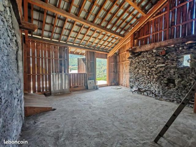 Maison vente à Confolens, La Chapelle