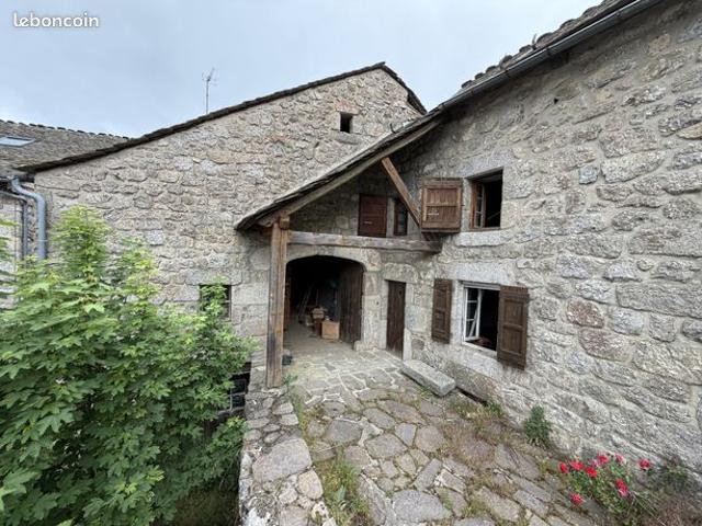 Maison vente à Mende, Occitanie
