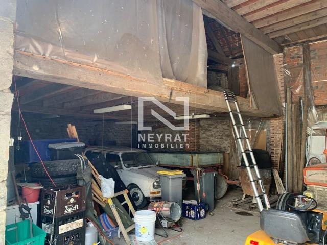 Garage vente à Quartier de l'Église, Corpeau