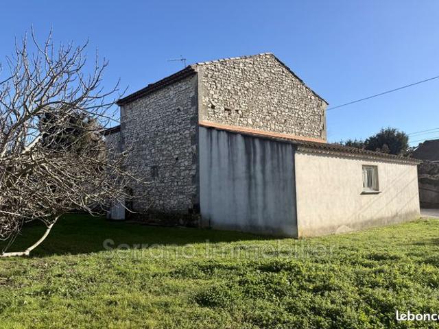 Maison vente à Arles, La Salle Les Alpes