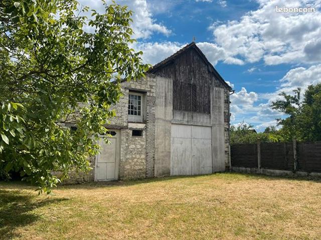 Maison vente à Auxerre, Champlost