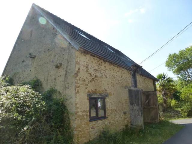 Immeuble vente à Indre, Les Feuillets