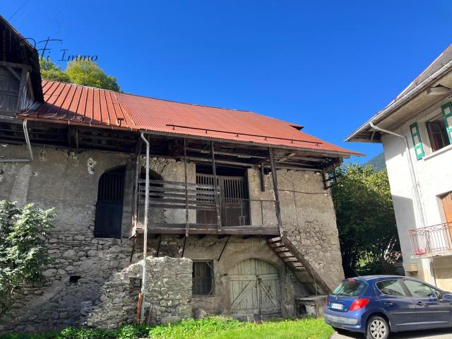 Maison vente à Saint-Jean-de-Maurienne, Sainte-marie-de-cuines