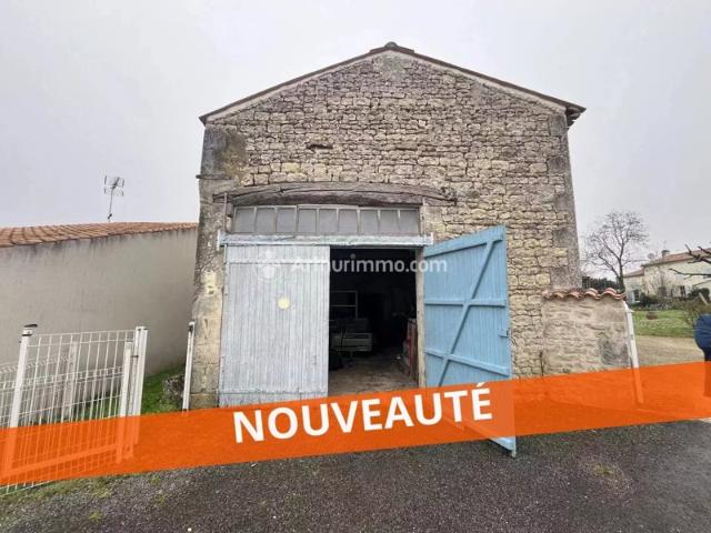 Maison vente à Saint-Jean-d'Angély, La Vergne