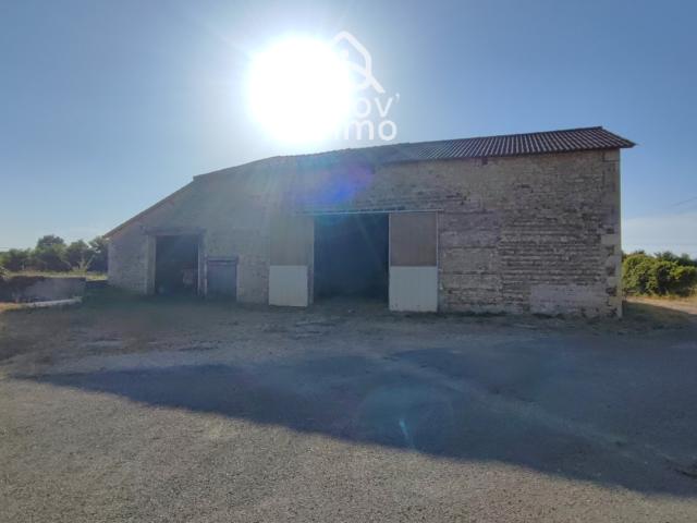 Maison vente à Montmorillon, Payroux