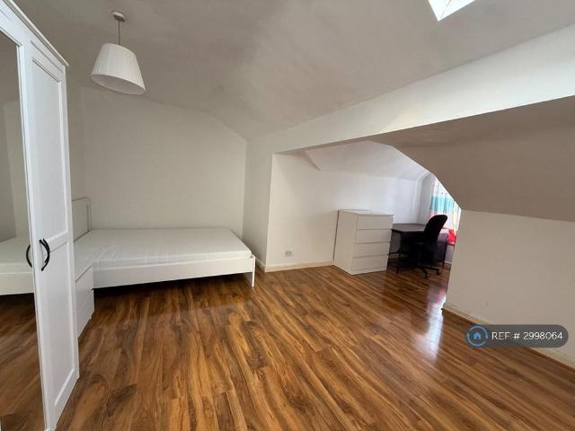 House for rent in Chapeltown, West Yorkshire