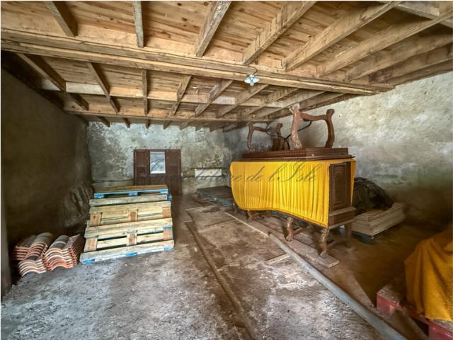 Maison vente à Nontron, Eyvirat