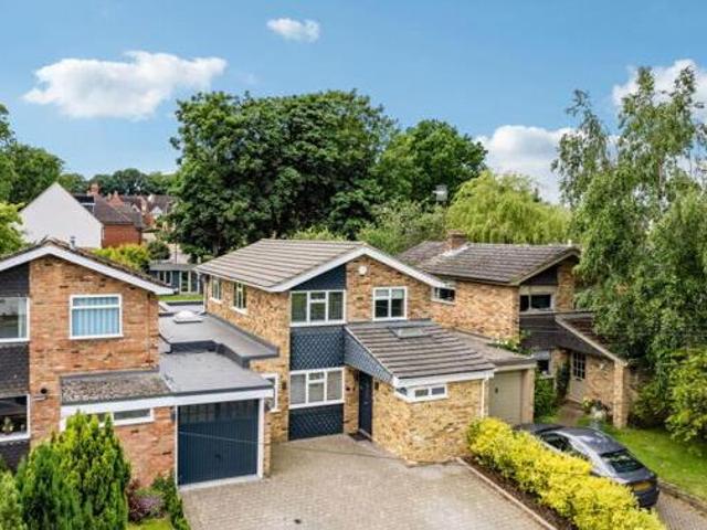 House for sale in Lyons, Greater London