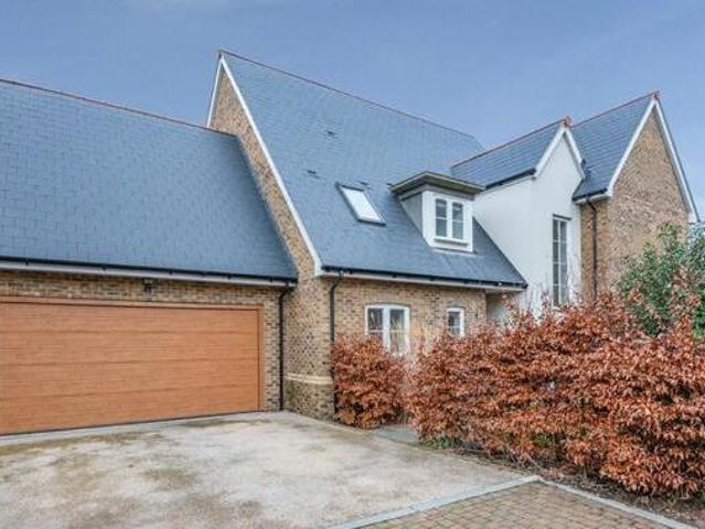 House for sale in Chigwell, Epping Forest