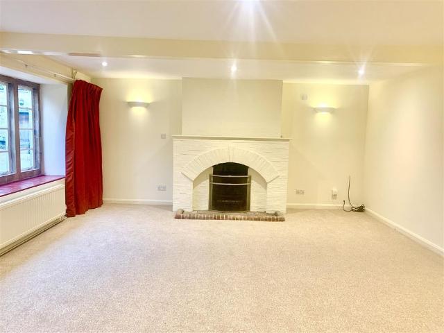 House for rent in Burton Hill, Rodbourne