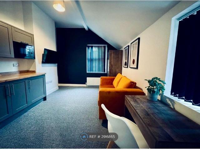 Room for rent in Northgate Village, Two Mills