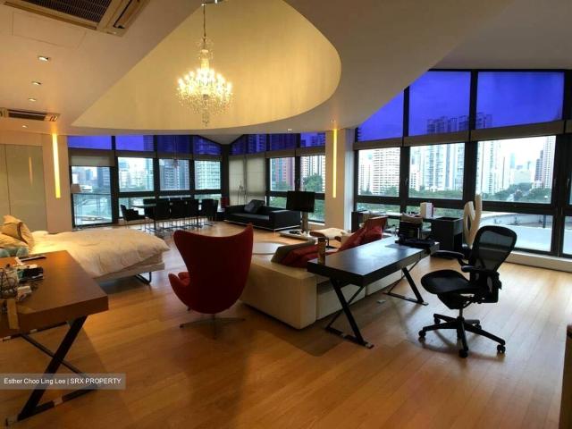 Condominium for rent in River Valley