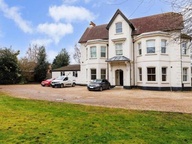 House for sale in Westborough, Surrey