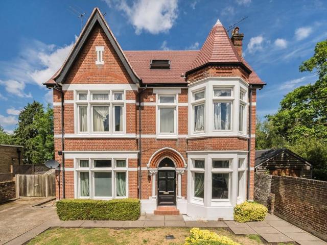 Apartment for rent in London Borough of Ealing, Greater London