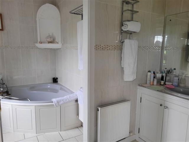 Detached House for sale in Cappamore, South Tipperary