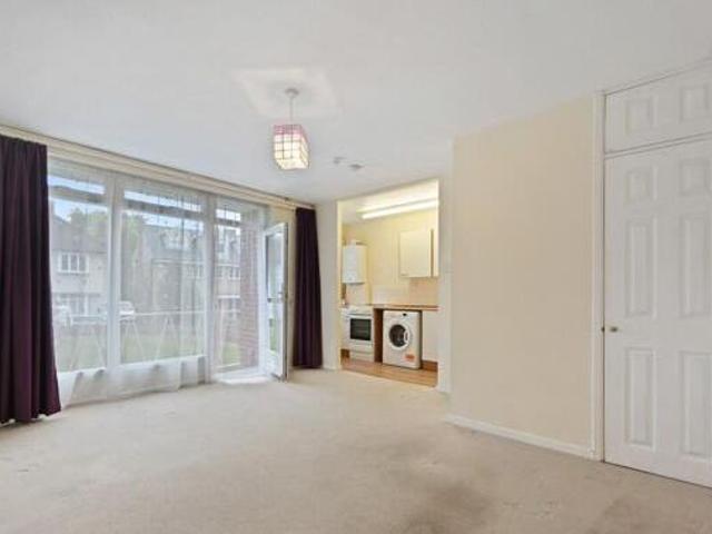 House for sale in Sutton Green, Woking