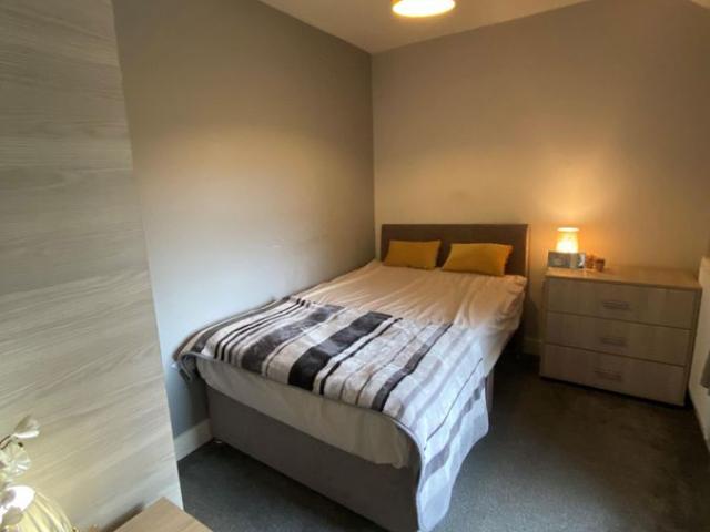 Room for rent in New Rossington, South Yorkshire