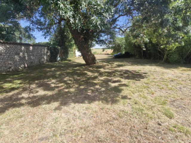Maison vente à Saintes, Arces