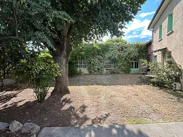 Maison vente à France métropolitaine, Granges-les-beaumont