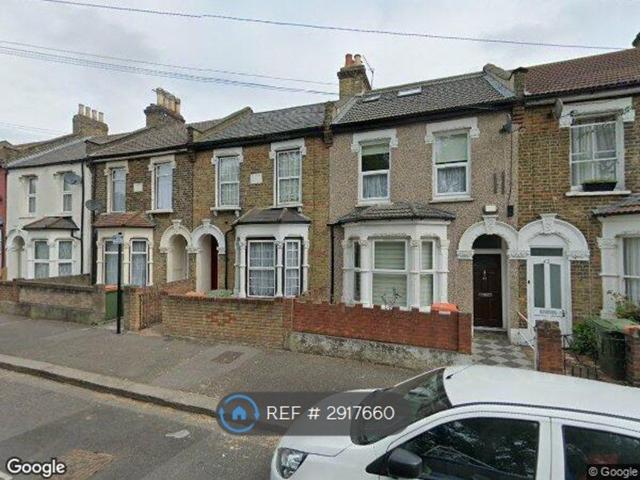 House for rent in Plashet, Greater London