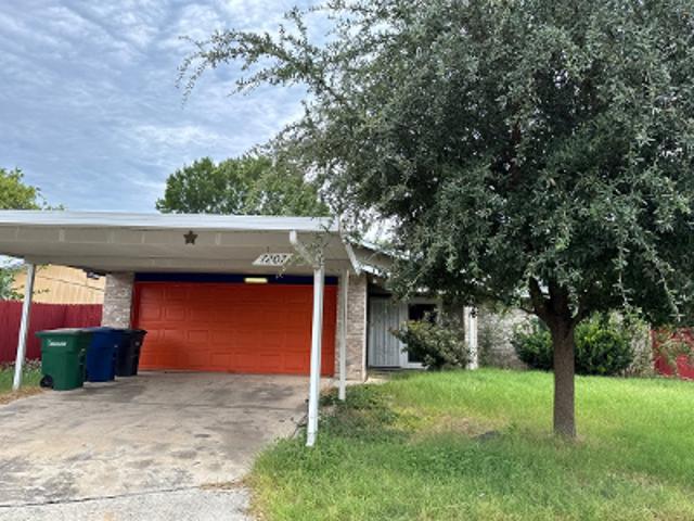 House for sale in Leesville, Texas