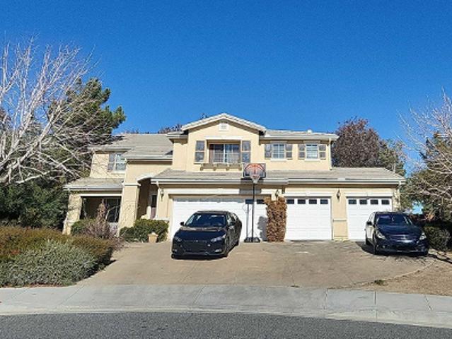 House for sale in Victorville, California