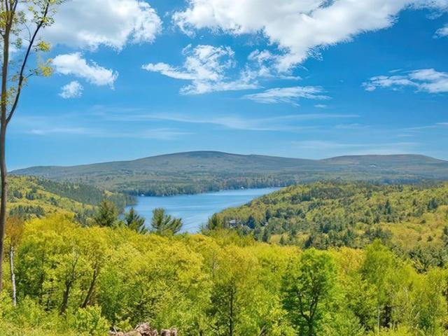 Land for sale in New Hampshire