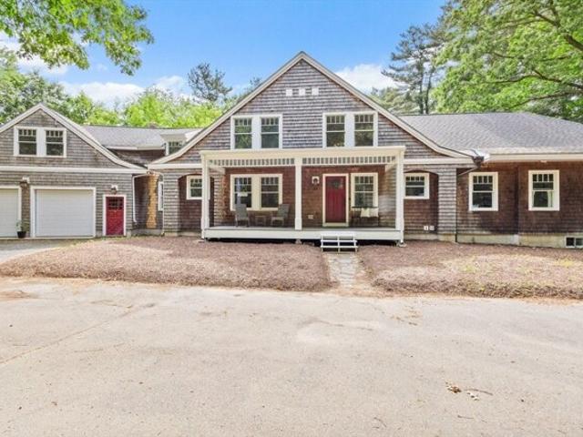 House for sale in Medway, Massachusetts