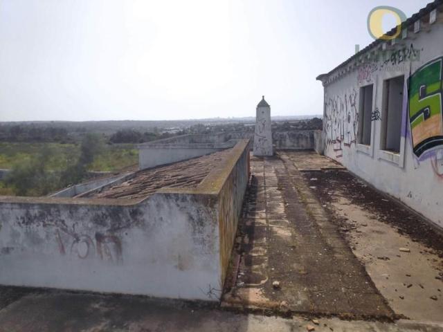 Terreno venda em Lagoa, Faro