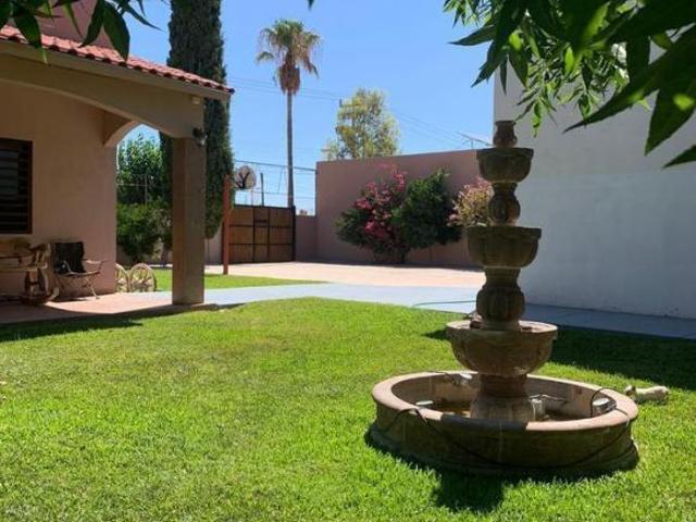 GRANJA EN VENTA EN COLONIA AEROPUERTO CON ALBERCA Y BODEGA