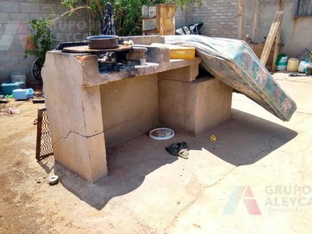 GRANJA EN VENTA EN LA SALIDA A ALDAMA CHIHUAHUA