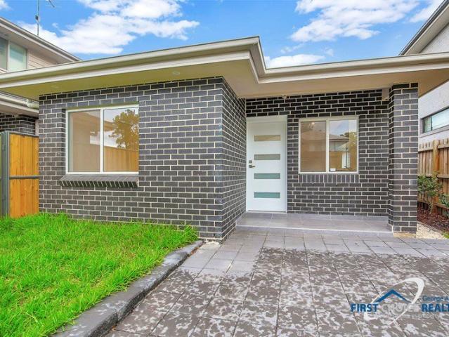 Granny Flat for rent in Sydney, New South Wales