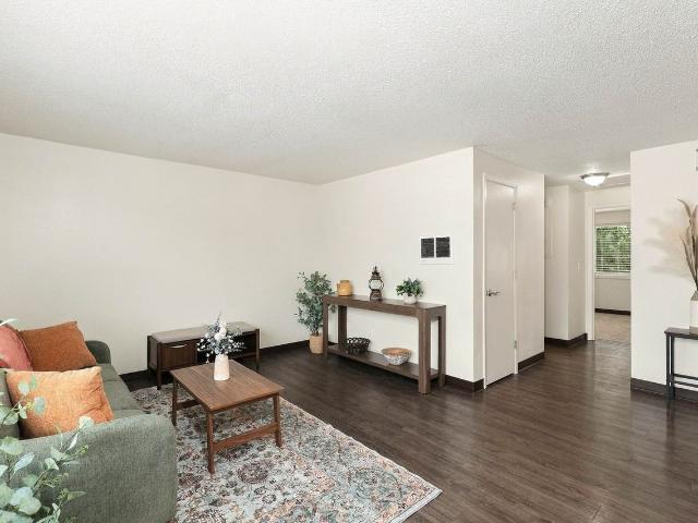 Apartment for rent in Grant, Salem