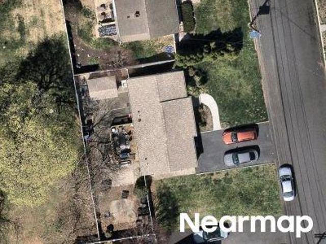House for sale in Avenel, New Jersey
