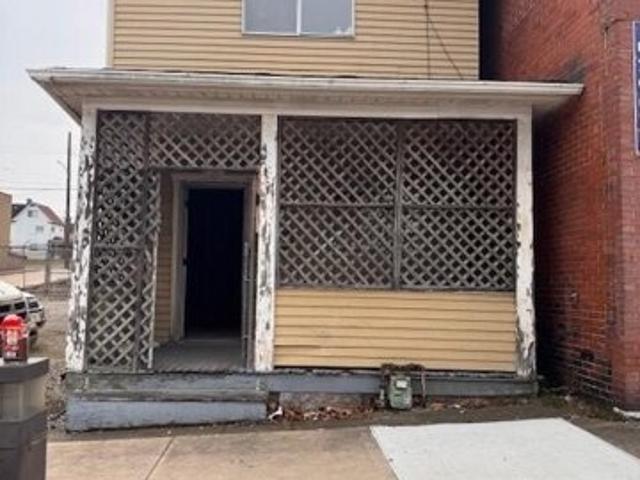 House for sale in Duquesne