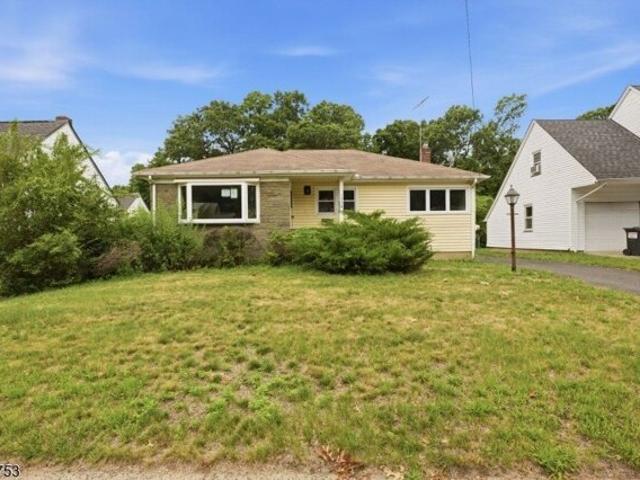 House for sale in South Plainfield, New Jersey