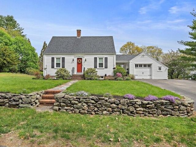 House for sale in Walpole, Massachusetts