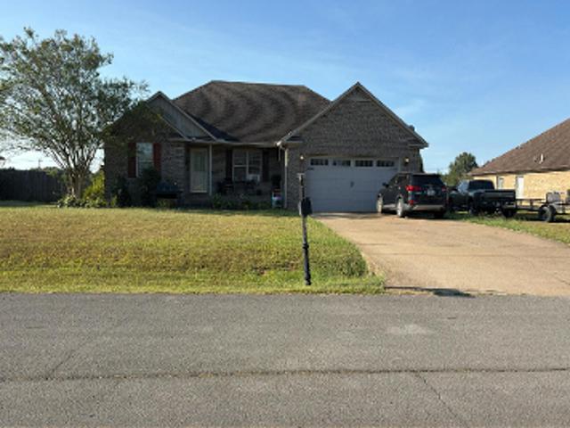 House for sale in Elkmont, Alabama
