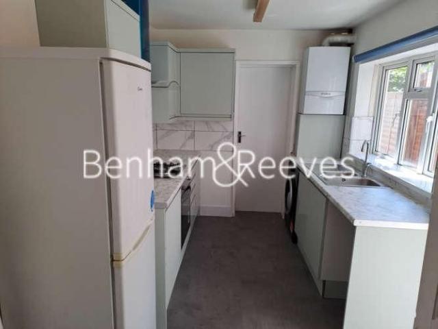 House for rent in Croydon, Addiscombe House for rent in Croydon, Addiscombe